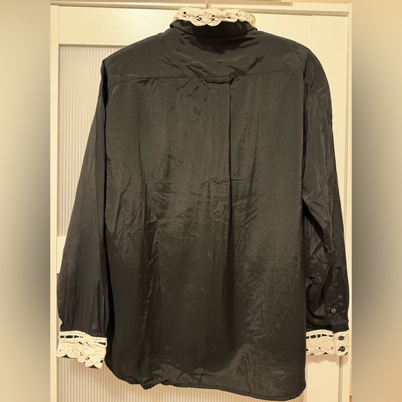 Japanese brand Black button down shirt with lace collar and cuffs - Picture 2 of 4